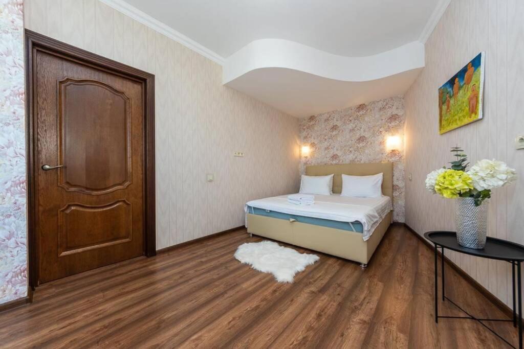 Apartments With Crazy Panoramic View Of The Dniepr Kiev Extérieur photo